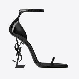 NWT YSL OPYUM SANDALS IN PATENT LEATHER WITH BLACK HEEL